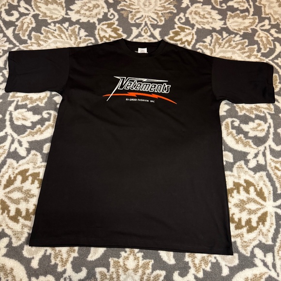Black Vetements Hi-Speed Logo Grail T-Shirt Men’s Size Large - Picture 1 of 4